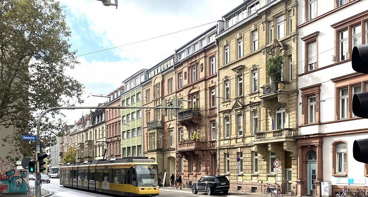 Mehrfamilienhaus