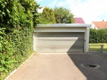 Doppelgarage Sanierungsbed�rftiges Einfamilienhaus auf gro�z�gigem Erbpachtgrundst�ck