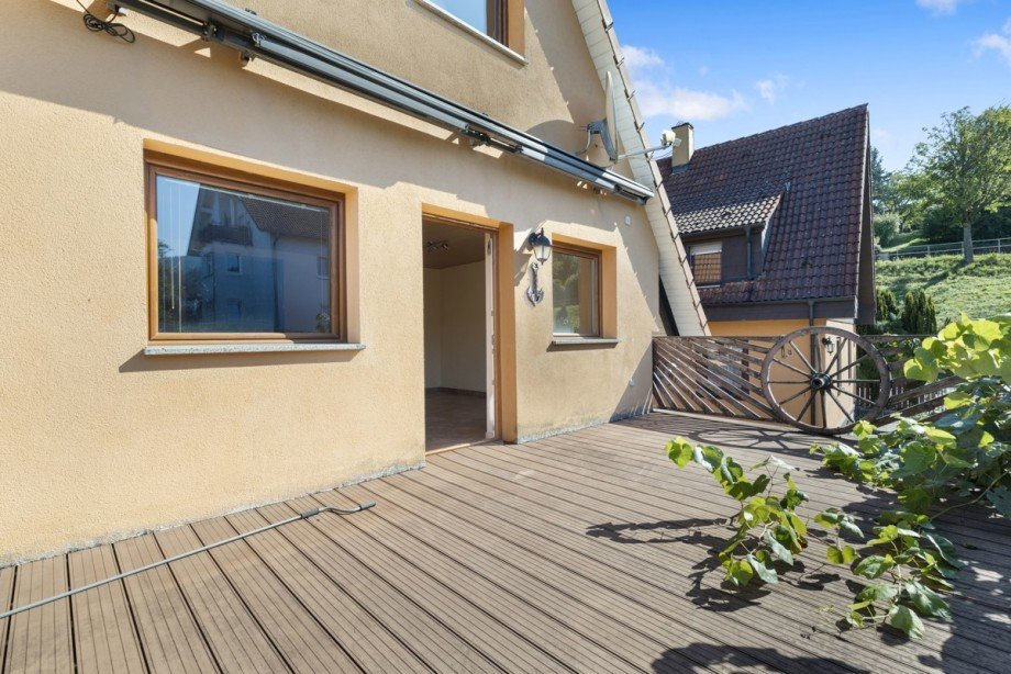 Terrasse Nebengeb�ude Mehrfamilienhaus Malsch-Waldprechtsweier