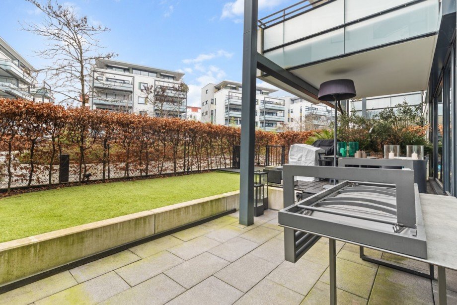 Terrasse mit Garten Erdgeschosswohnung Karlsruhe
