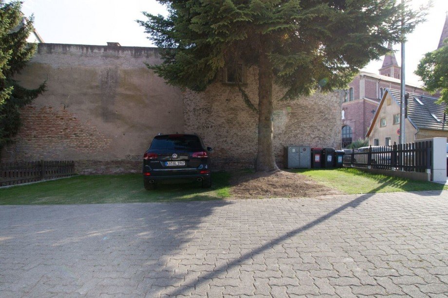 Parkpl�tze Erdgeschosswohnung Karlsruhe