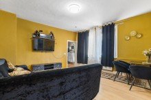 Wohnzimmer Wohnung 3 Gro�z�gige 2-Zimmer-Wohnung mit zwei Balkons und Tiefgaragenstellplatz