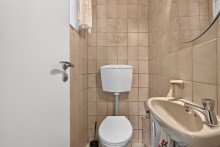 WC Bezugsfrei: 2-Zimmer-Wohnung nahe der Karlsruher FH mit zwei Balkonen und PKW-Stellplatz