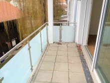 Balkon 2 Helle & neuwertige 4-Zimmer-Wohnung mit zwei Balkonen in begehrter Lage