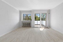 Wohnzimmer Rohdiamant: Tolle 3-Zimmer-Wohnung mit Blick auf die Alb