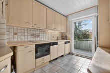 K�che Bezugsfrei: 2-Zimmer-Wohnung nahe der Karlsruher FH mit zwei Balkonen und PKW-Stellplatz