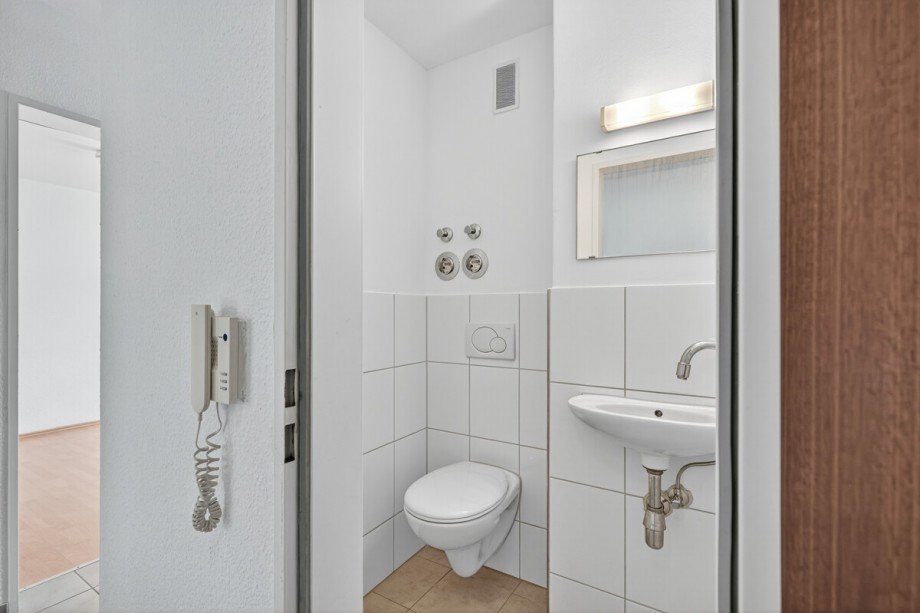 WC Etagenwohnung Karlsruhe