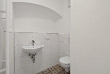 WC Obergeschoss Ettlinger Premium-Lage: B�ro, Praxis oder Einzelhandel - entscheiden Sie selbst!