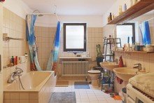 Bad A Helle 3-Zimmer-Wohnung mit kleinem Garten und Blick ins Gr�ne