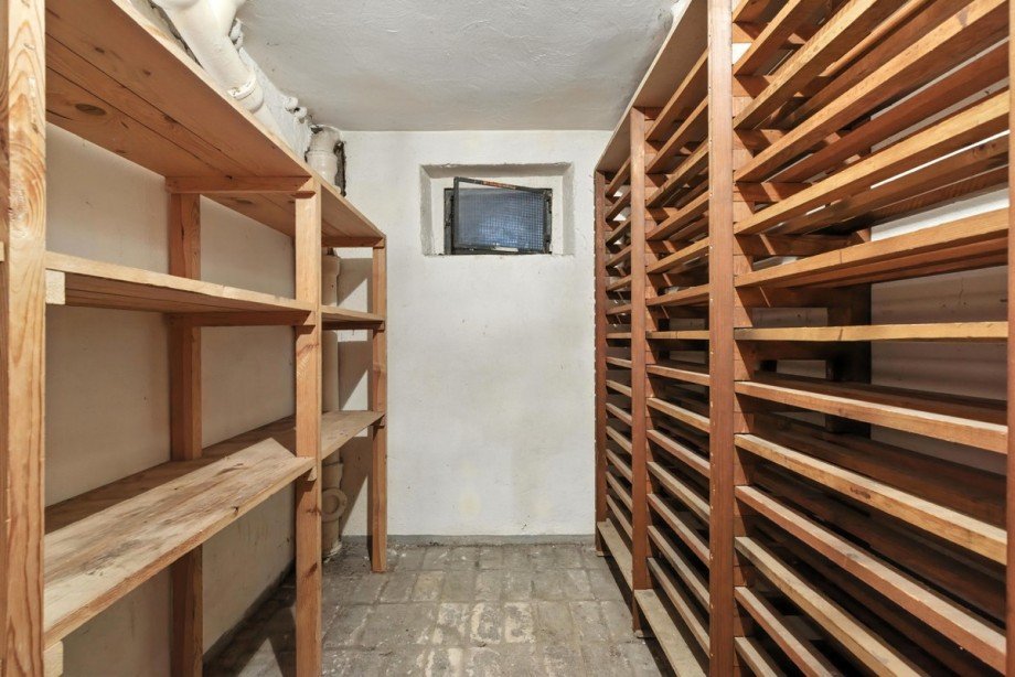 Keller Mehrfamilienhaus Ettlingen / Sch�llbronn