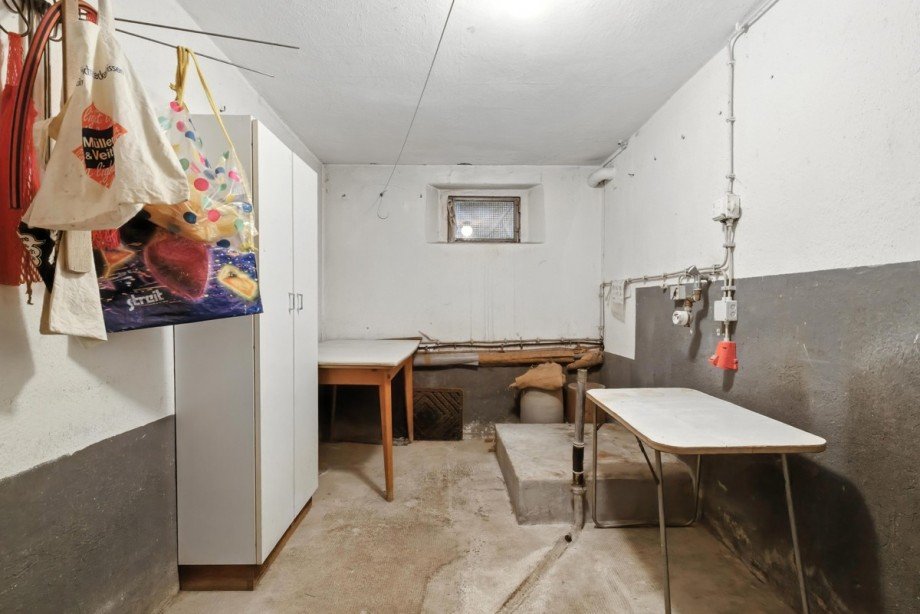 Keller Mehrfamilienhaus Ettlingen / Sch�llbronn