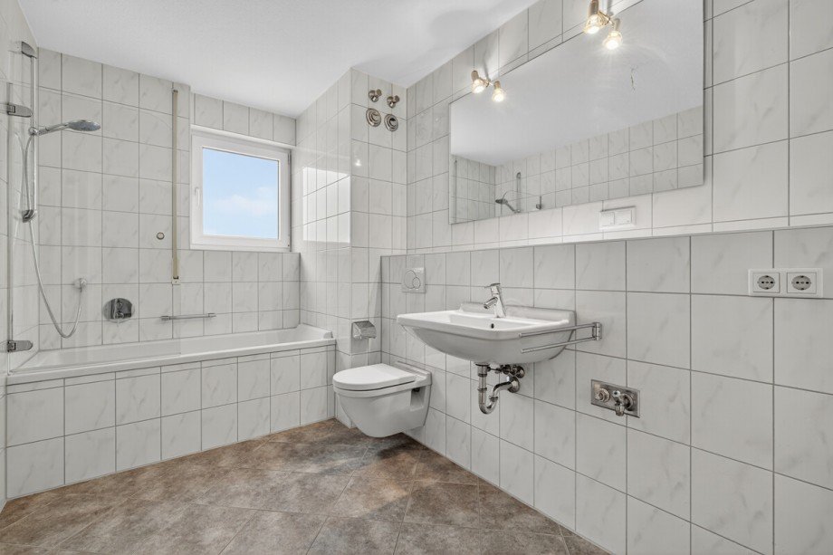 Bad Etagenwohnung Karlsruhe