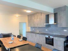 Einbauk�che Helle & neuwertige 4-Zimmer-Wohnung mit zwei Balkonen in begehrter Lage