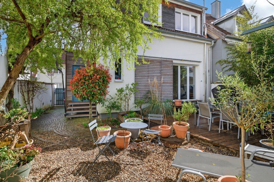 Innenhof + Terrasse Einfamilienhaus Karlsruhe