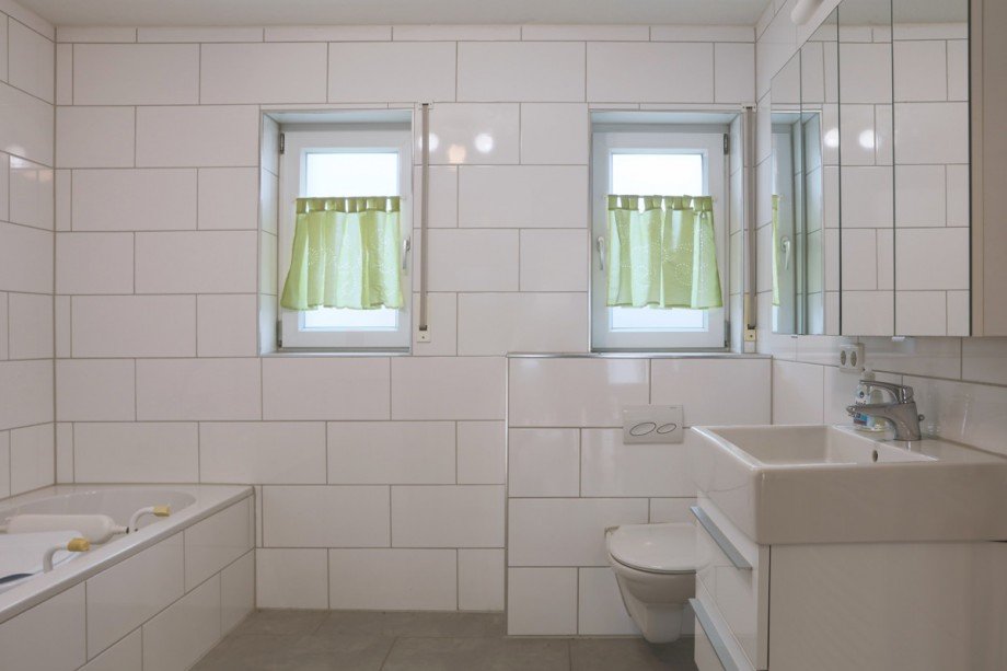 Badezimmer EG 1 Einfamilienhaus Karlsdorf-Neuthard / Neuthard