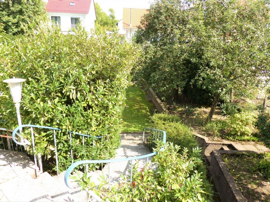 Treppenabgang Terrasse Einfamilienhaus Ettlingen / Spessart