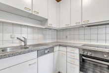 K�che Direkt beziehbar: Gro�z�gige 2-Zimmer-Wohnung mit Terrasse und Stellplatz