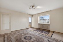 Wohnzimmer Panoramablick �ber Karlsruhe: Wohnung mit au�ergew�hnlichem Entwicklungspotenzial