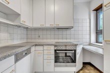 K�che Direkt beziehbar: Gro�z�gige 2-Zimmer-Wohnung mit Terrasse und Stellplatz