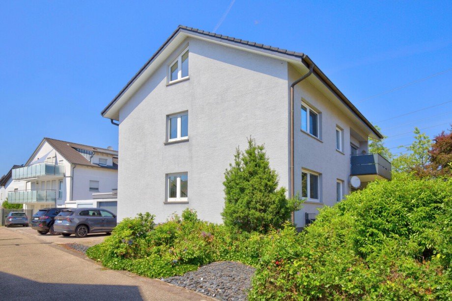 Ansicht Stra�e Mehrfamilienhaus Durmersheim