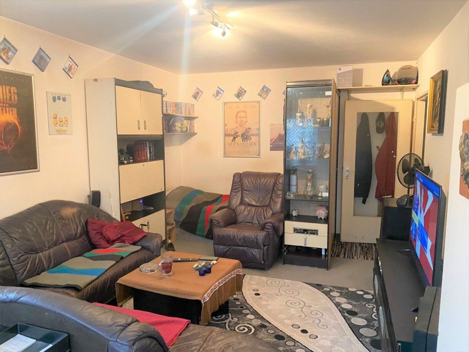 Wohn-und Schlafbereich B Etagenwohnung Karlsruhe