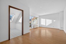 Essbereich Sofort beziehbar: Helle 2-Zimmer-Wohnung mit Dachterrasse in Neureut-Kirchfeld