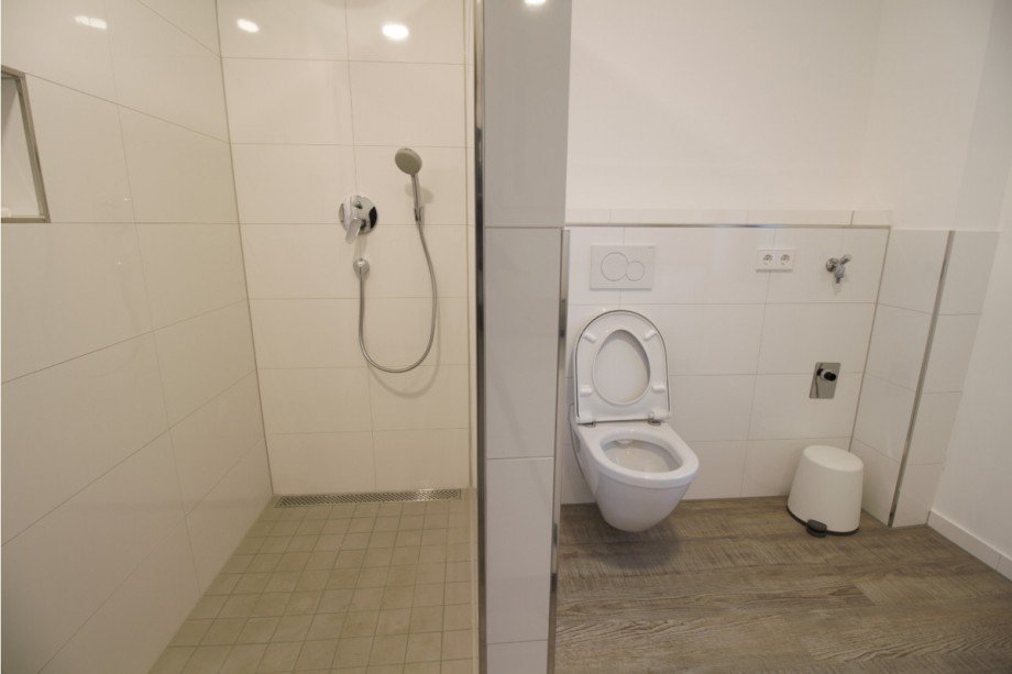 Bad B Etagenwohnung Karlsruhe
