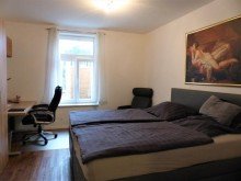 Schlafzimmer A Hochwertige 2-Zimmer-Wohnung in Rastatts Zentrum