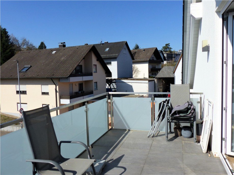 Balkon B Etagenwohnung Ettlingen / Sch�llbronn