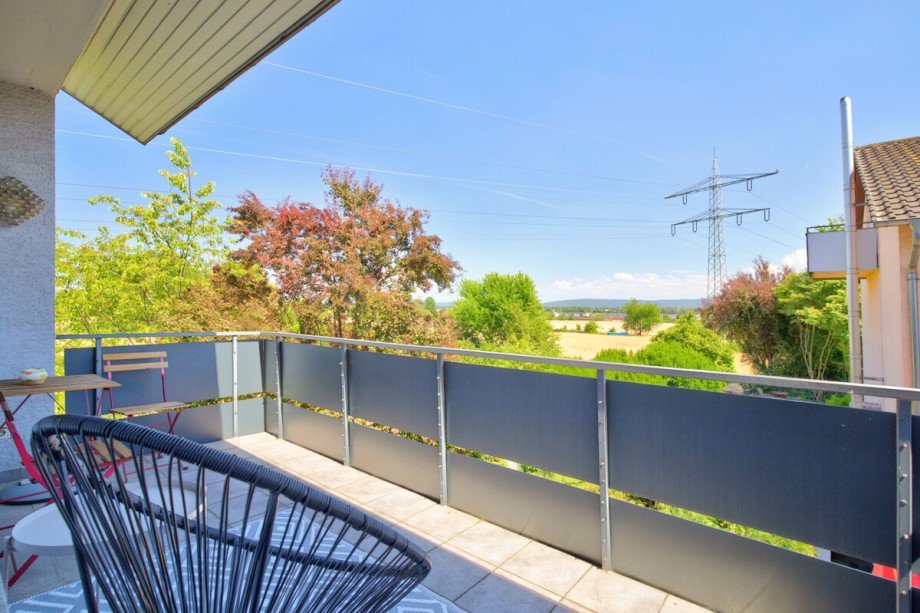 Balkon OG Mehrfamilienhaus Durmersheim