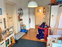 Kinderzimmer B 3-Zimmer-Altbauwohnung in der Karlsruher S�dweststadt