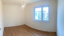 Schlafzimmer 2 Helle & neuwertige 4-Zimmer-Wohnung mit zwei Balkonen in begehrter Lage