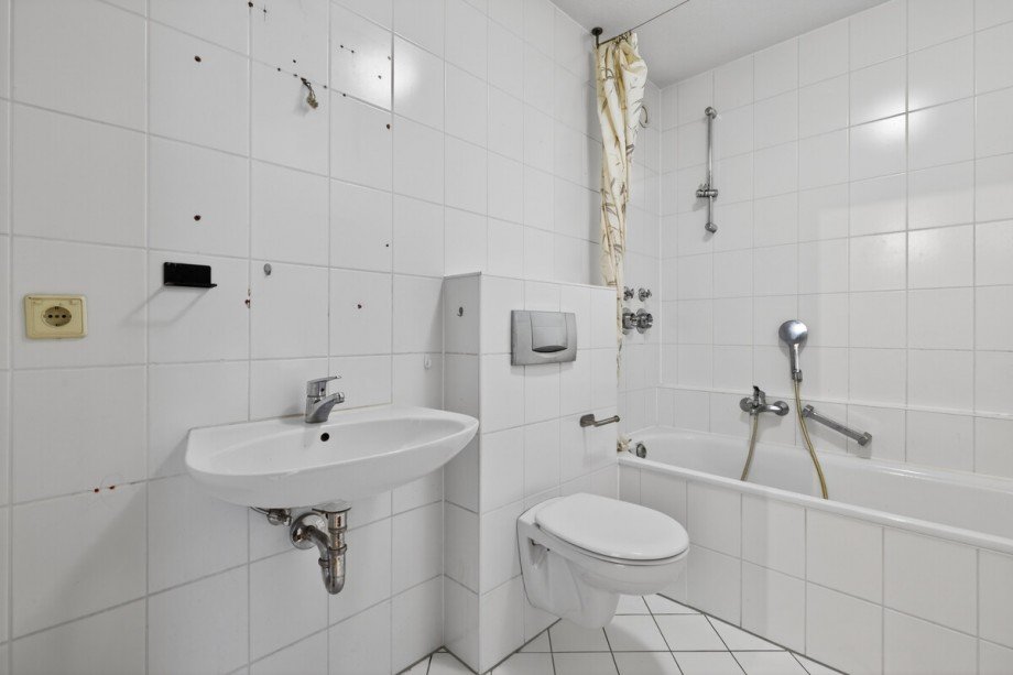 Badezimmer Dachgeschosswohnung Karlsruhe / Neureut