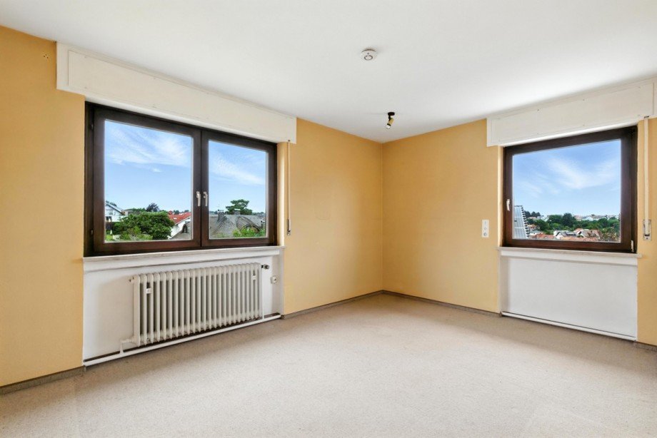 Zimmer 2 im OG Mehrfamilienhaus Ettlingen / Sch�llbronn