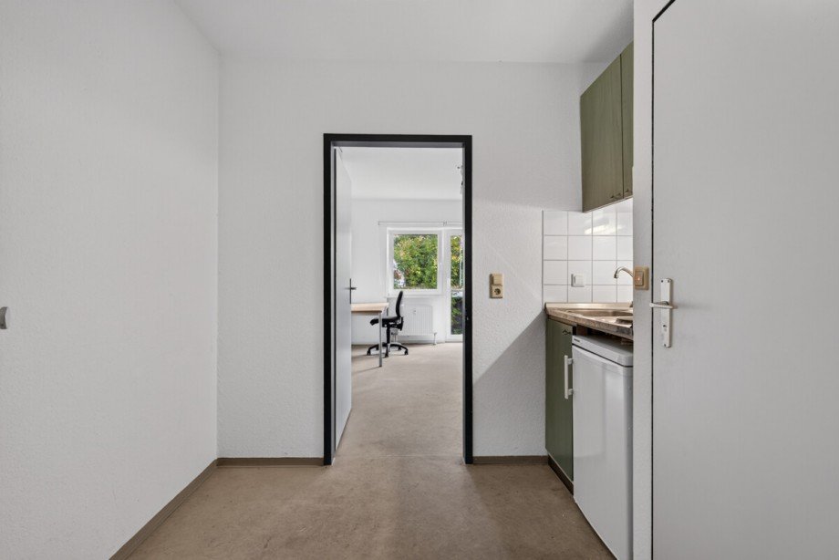 Flur+Kochnische Erdgeschosswohnung Landau in der Pfalz
