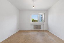 Schlafzimmer 1 Rohdiamant: Tolle 3-Zimmer-Wohnung mit Blick auf die Alb