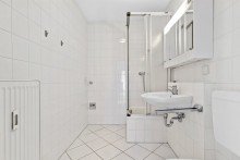 Bad Sofort beziehbar: Sch�ne 2-Zimmer-Wohnung mit Balkon und Tiefgaren-Stellplatz in KA-M�hlburg
