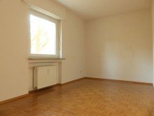 Schlafzimmer 2 Sofort beziehbar: Sch�ne 3-Zimmer-Wohnung in KA-Waldstadt