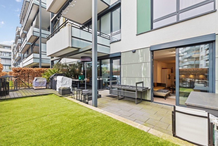 Terrasse mit Garten Erdgeschosswohnung Karlsruhe