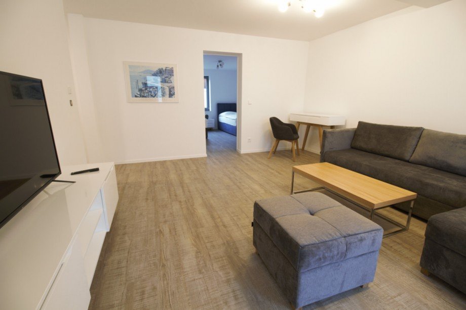 Wohnzimmer B Etagenwohnung Karlsruhe