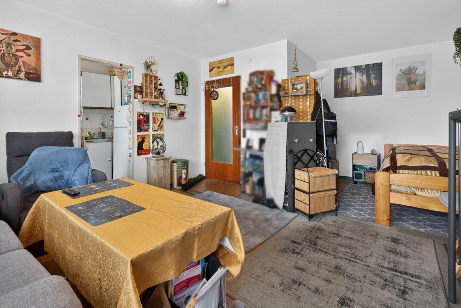 Wohn- und Schlafzimmer Etagenwohnung Karlsruhe
