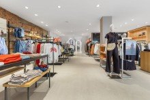 Gewerbeeinheit EG Gro�z�gige 2-Zimmer-Wohnung mit zwei Balkons und Tiefgaragenstellplatz