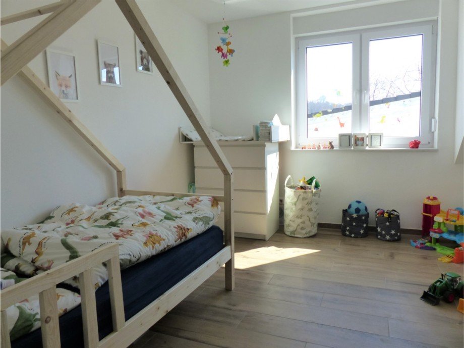 Kinderzimmer Etagenwohnung Ettlingen / Sch�llbronn