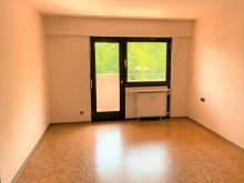 Zimmer 2 Rohdiamant: Ger�umige 4,5-Zimmer-Wohnung in guter S�dweststadt-Lage