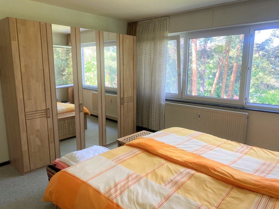 Schlafzimmer 1 Etagenwohnung Karlsruhe / Waldstadt