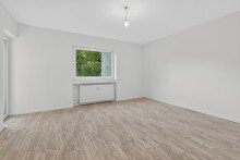 Elternschlafzimmer Frisch renoviert & sofort beziehbar: Weitl�ufige 3-ZW in gefragter Lage der S�dweststadt
