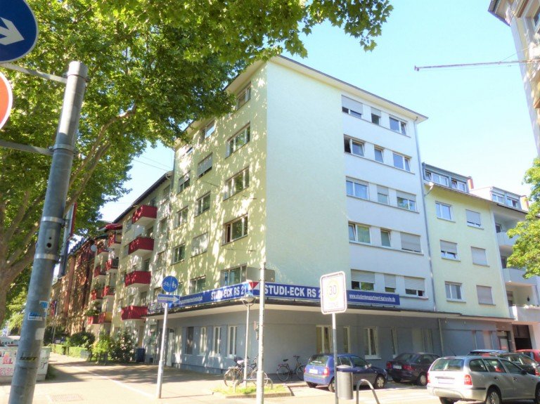 Au�enansicht B Karlsruhe / S�dstadt Etagenwohnung KA-S�dstadt: Gut vermietete 2-Zimmer-Wohnung