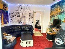 Wohn- und Schlafbereich Gepflegtes Studenten-Apartment mit 4,5% Brutto-Mietrendite in Landau