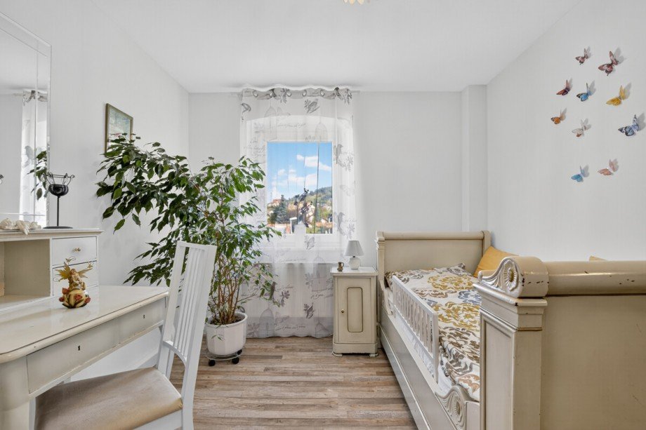 Schlafzimmer 2 Einfamilienhaus Gernsbach