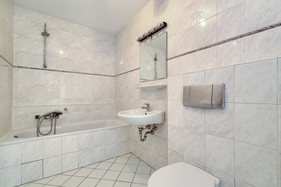 Badezimmer Dachgeschosswohnung Karlsruhe / Neureut